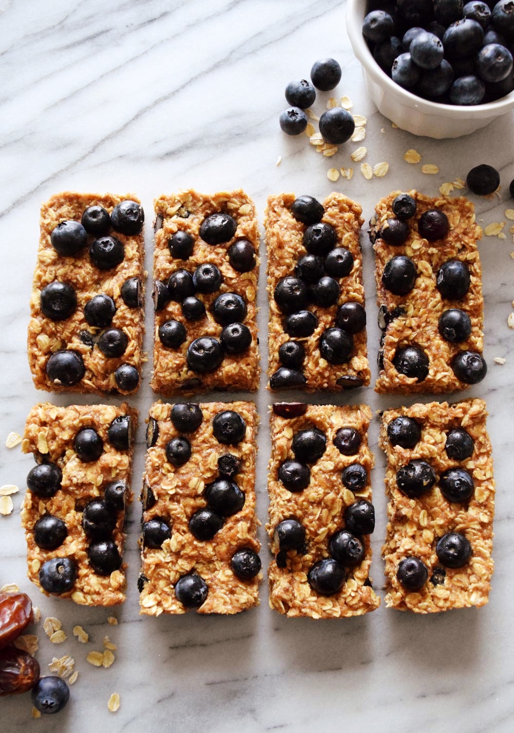 Vegan No Bake Blueberry Muffin Granola Bars - Beaming Banana